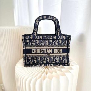 DIOR Bag