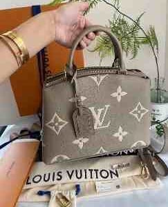 LV BAG