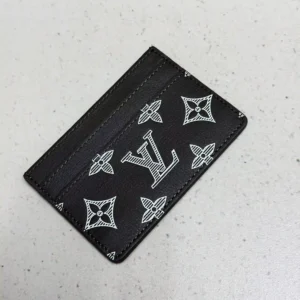 LV WALLET