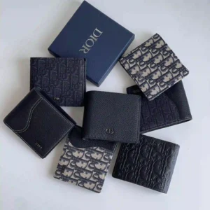DIOR WALLET