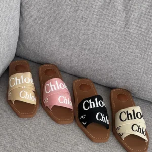 CHLOE SANDAL