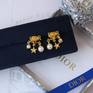DIOR EARING