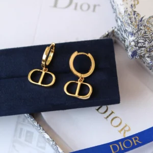 DIOR EARING