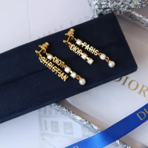 DIOR EARING