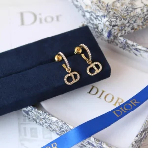 DIOR EARING