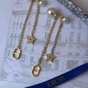 DIOR EARING
