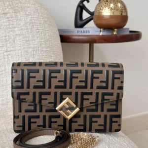 FENDI BAG