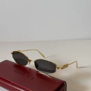 GUCCI SUNGLASSES