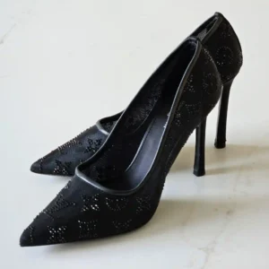 WOMEN'S PUMPS