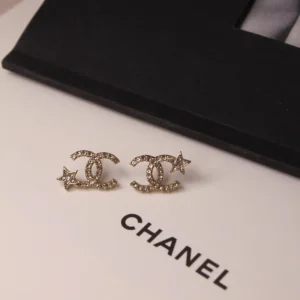 CHANEL EARING