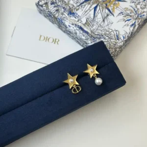 DIOR EARING