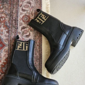 FENDI BOOTS