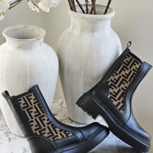 FENDI BOOTS