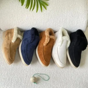 WOMEN'S SHOES