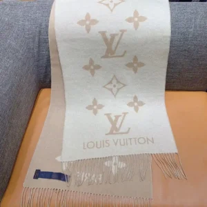 LV SCARF
