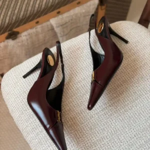 WOMEN'S PUMPS