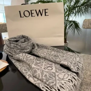 LOEWE SCARF