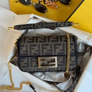 FENDI BAG