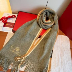 LORO PIANA SCARF