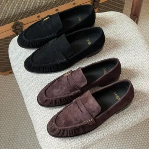 WOMEN'S SHOES