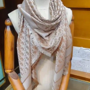 DIOR SCARF