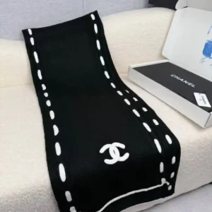 CHANEL SCARF