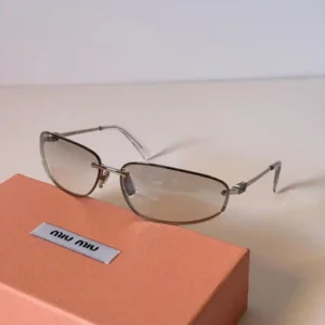 MIU MIU SUNGLASSES