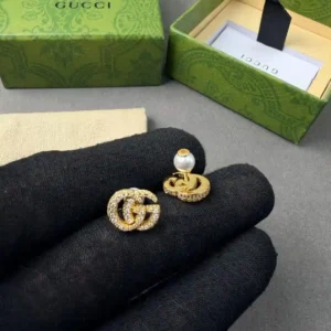 GUUCI EARING