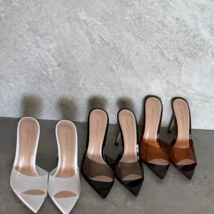 WOMEN'S SANDAL