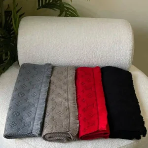 LV SCARF