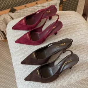 PRADA PUMPS
