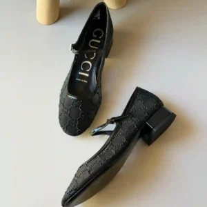 GUCCI SHOES