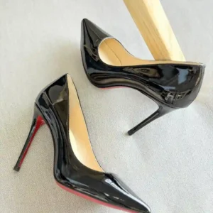 WOMEN'S PUMPS
