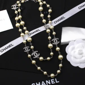 CHANEL NECKLACE