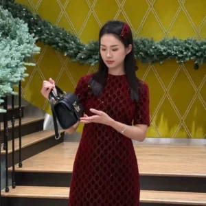 DRESS