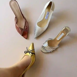WOMEN'S SHOES