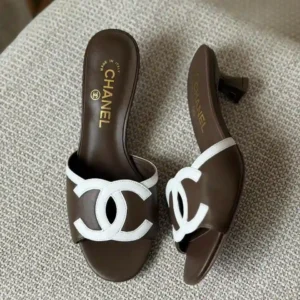 CHANEL SANDAL