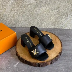 LV SANDAL