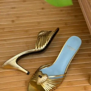 WOMEN'S SANDAL