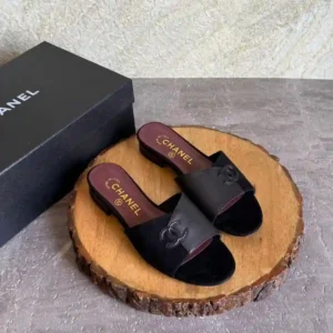 CHANEL SANDAL