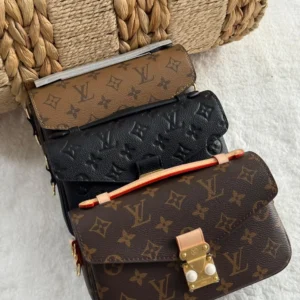 LV BAG