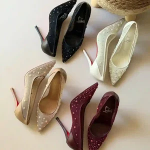 WOMEN'S SHOES