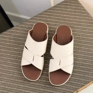 MEN'S SANDAL