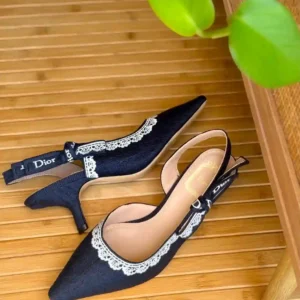 DIOR PUMPS