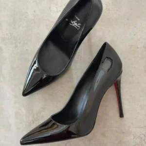 WOMEN'S PUMPS