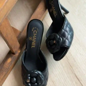 CHANEL SANDAL
