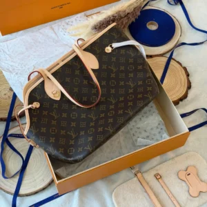 LV BAG