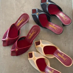 CHANEL SANDAL