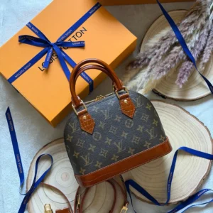 LV BAG