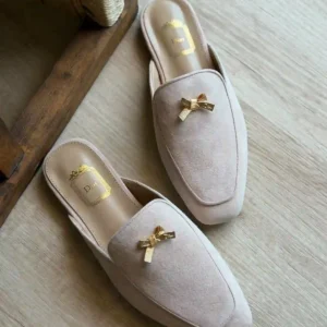 WOMEN'S SHOES